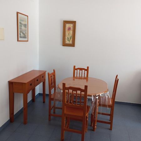 Apartamento 2 Habitaciones, 4 Personas オロペサ・デル・マール エクステリア 写真